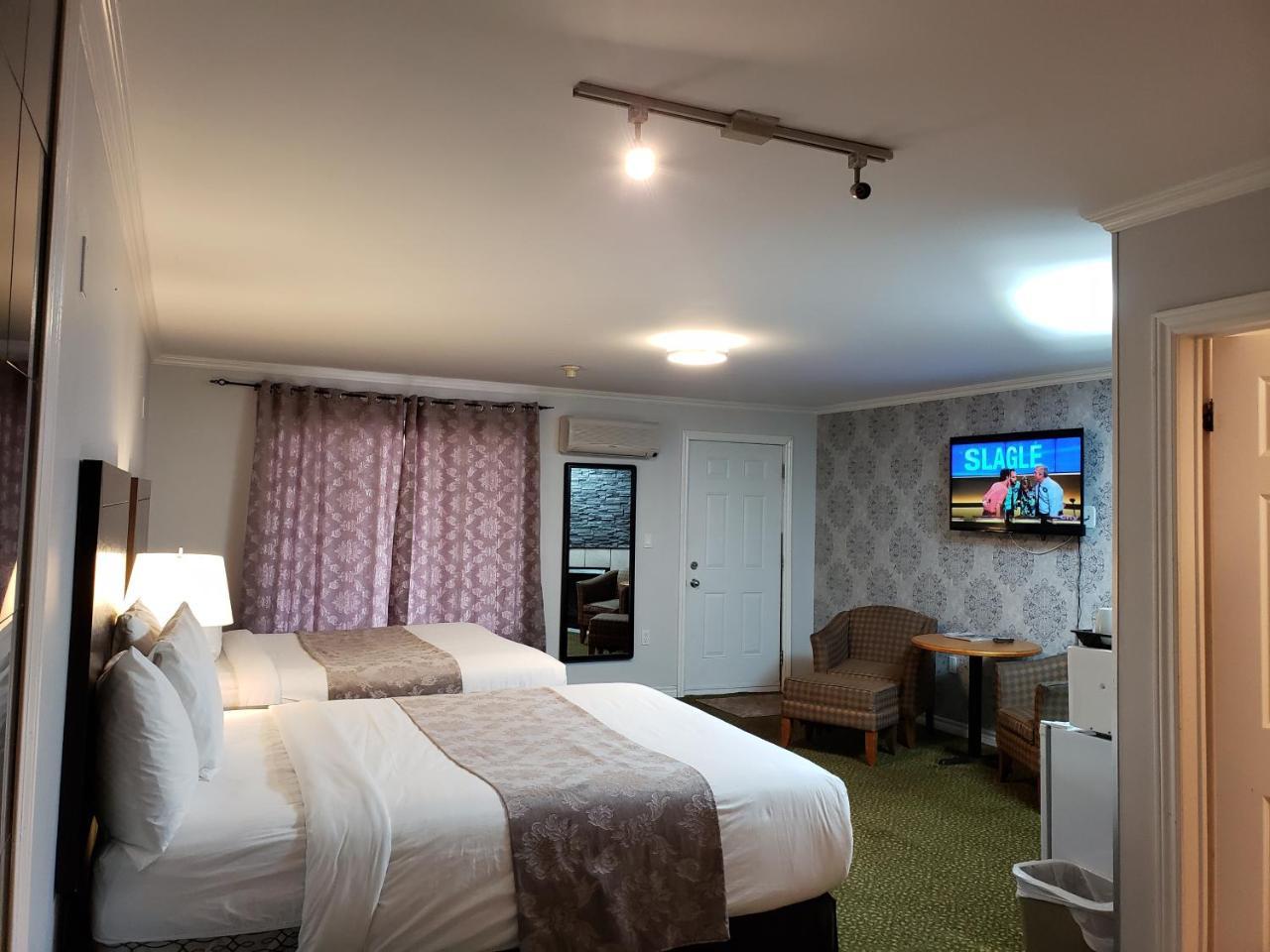 Regency Inn & Suites Cornwall Dış mekan fotoğraf